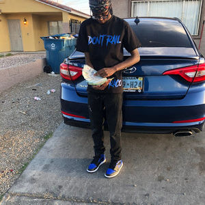 Meet your Posher, Dontrail